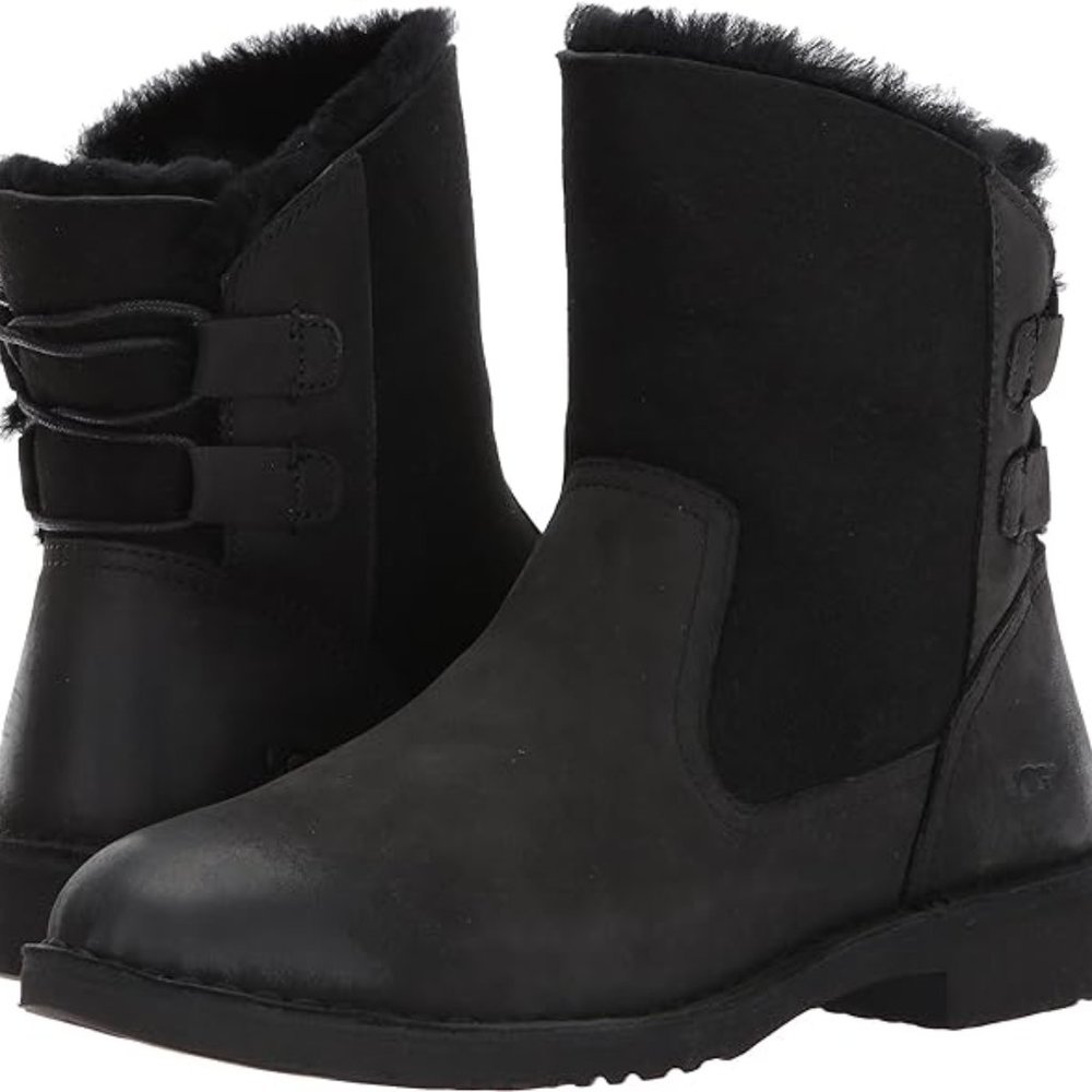 UGG Australia Naiyah Black bootie, size 6 $60
